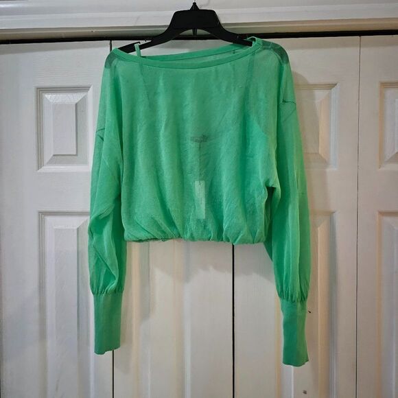 Express Women's Green Sheer Boat Neck Dolman Sleeve Cropped Sweater Size Medium - Picture 2 of 12
